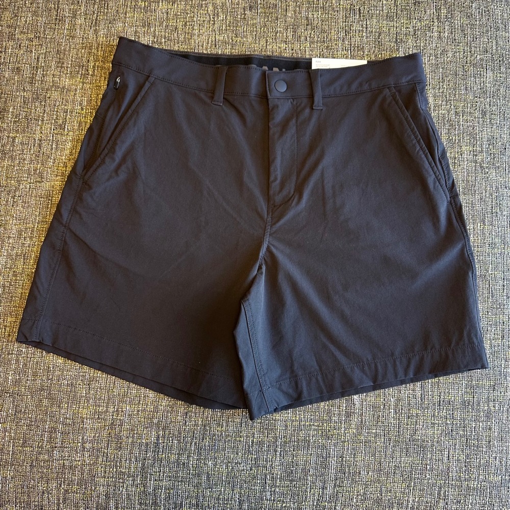 American Eagle Mens 30 24/7 Club Shorts Black Flex Above Knee Golf Athleisure